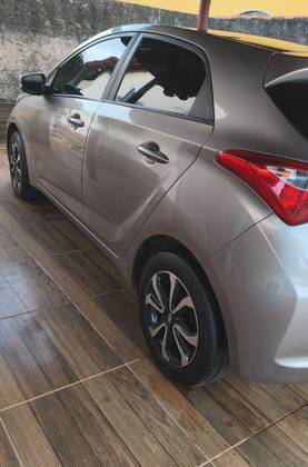 HYUNDAI HB20 1.6 COMFORT PLUS 16V FLEX 4P AUTOMÁTICO HYUNDAI HB20 1.6 COMFORT PLUS 16V FLEX 4P AUTOMÁTICO
